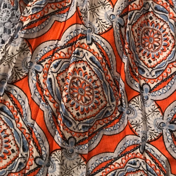 2 Crown & Ivy Curvy tops/tunics - Picture 10 of 10